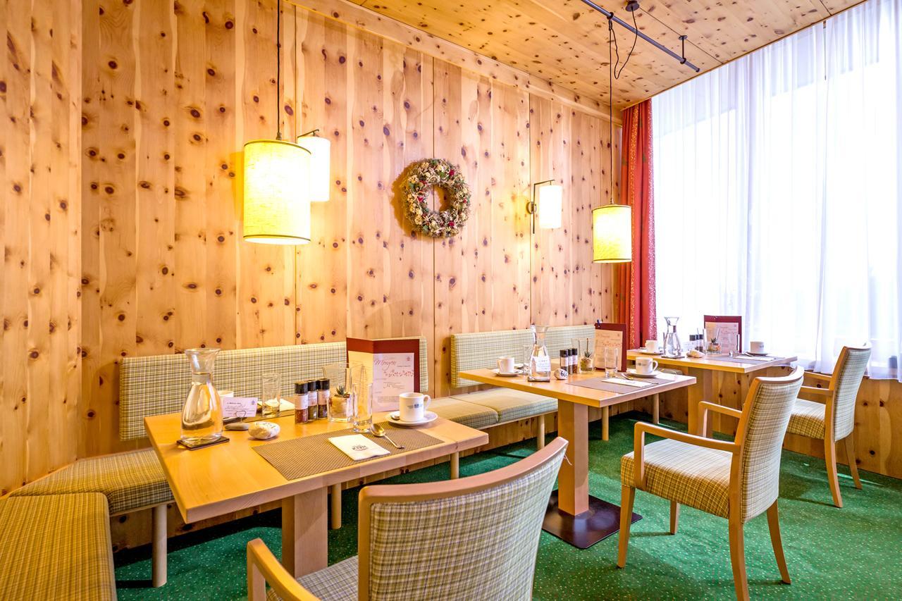Vivea Gesundheitshotel Bad Goisern Eksteriør bilde